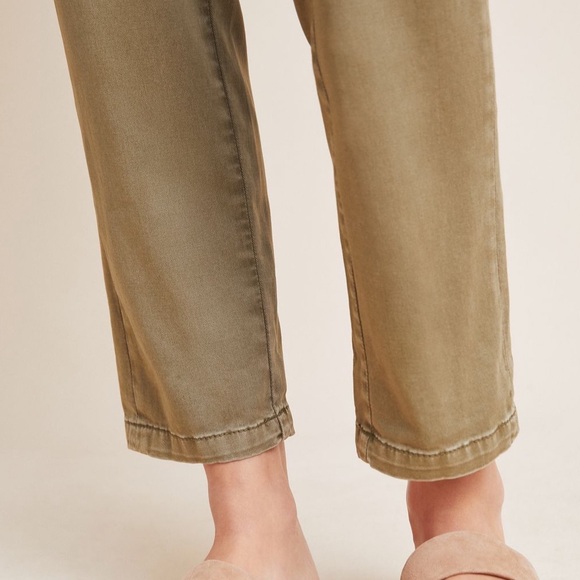 SOLD Relaxed Chino Trousers in moss - Picture 4 of 10